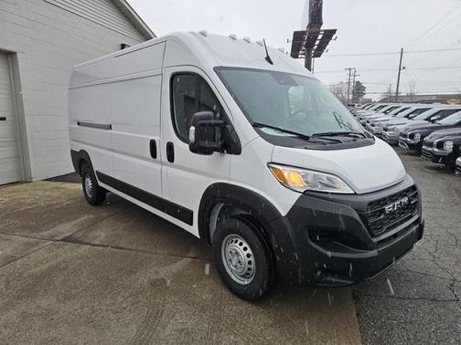 2025 RAM ProMaster 2500 Tradesman