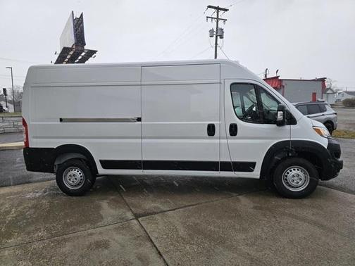 2025 RAM ProMaster 2500 Tradesman