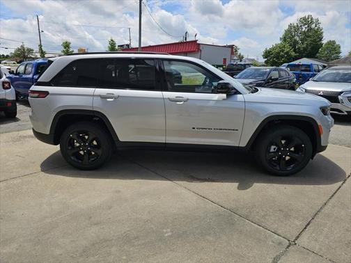 2025 Jeep Grand Cherokee Limited X