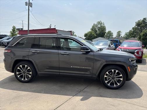 2022 Jeep Grand Cherokee Overland