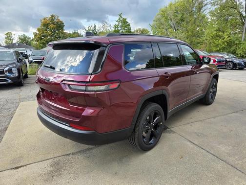 2025 Jeep Grand Cherokee L Altitude