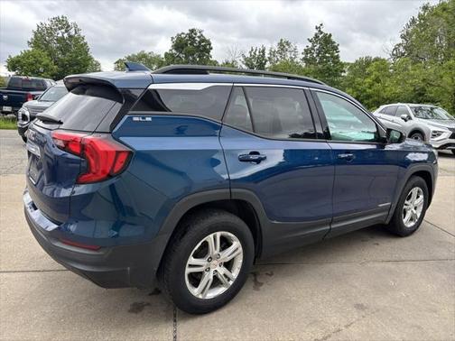 2020 GMC Terrain SLE