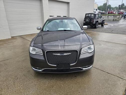 2019 Chrysler 300 Limited