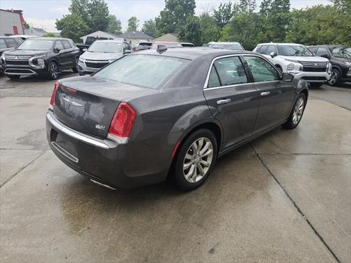 2019 Chrysler 300 Limited