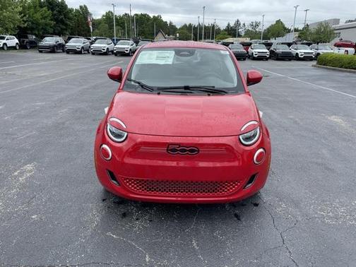 2024 FIAT 500e INSPI(RED) FWD