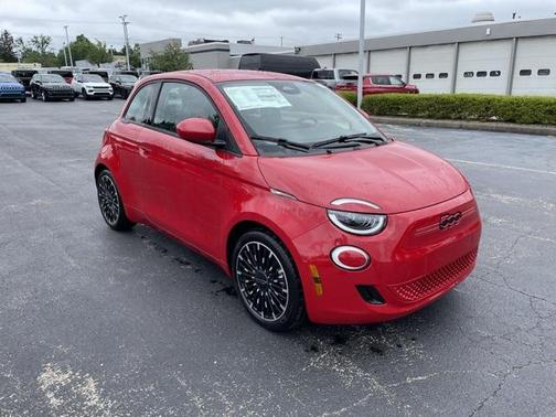 2024 FIAT 500e INSPI(RED) FWD