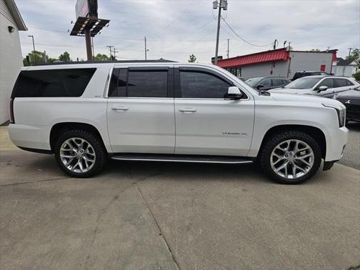 2016 GMC Yukon XL SLT