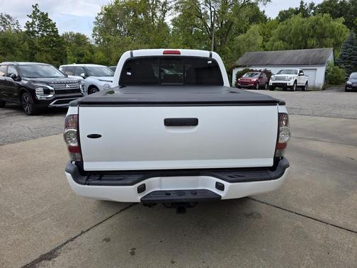 2013 Toyota Tacoma Base