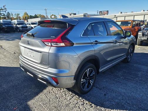 2024 Mitsubishi Eclipse Cross SEL