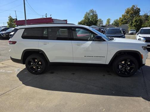 2025 Jeep Grand Cherokee L Altitude