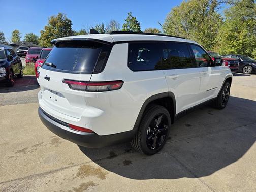 2025 Jeep Grand Cherokee L Altitude