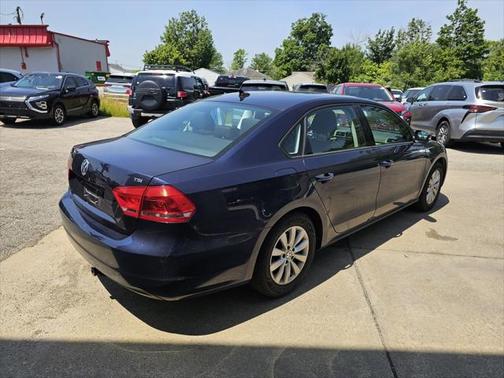 2015 Volkswagen Passat 1.8T S