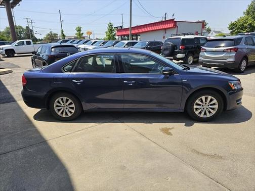 2015 Volkswagen Passat 1.8T S