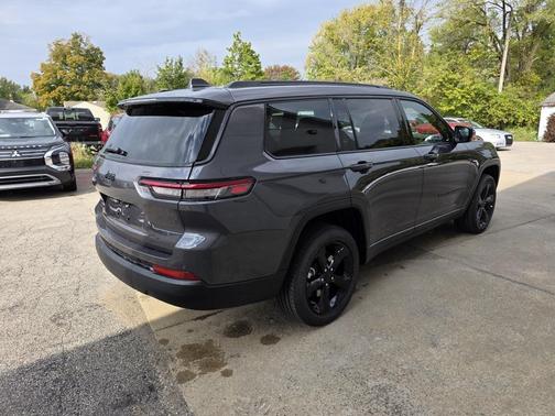 2025 Jeep Grand Cherokee L Altitude