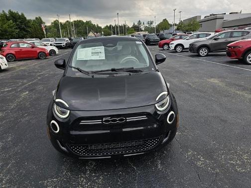 2024 FIAT 500e Music FWD