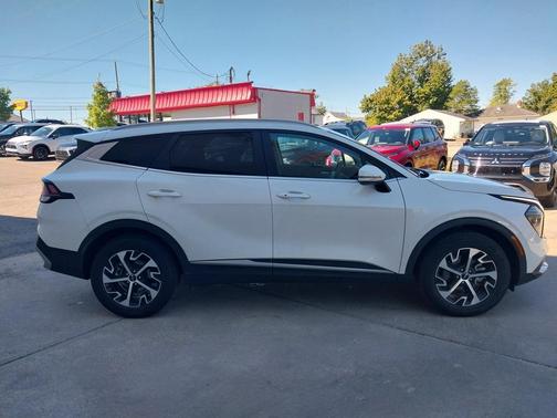 2024 Kia Sportage Hybrid EX