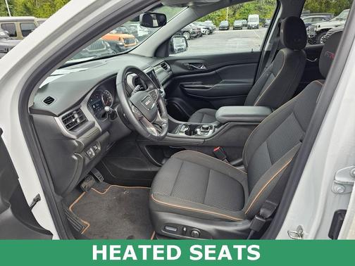 2023 GMC Acadia AWD AT4