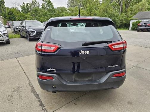 2014 Jeep Cherokee Sport