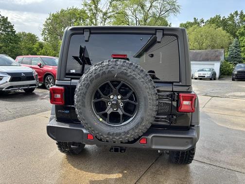2025 Jeep Wrangler 4xe Willys