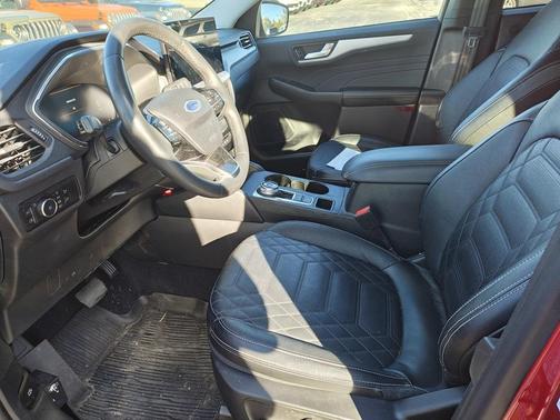 2023 Ford Escape PHEV SE