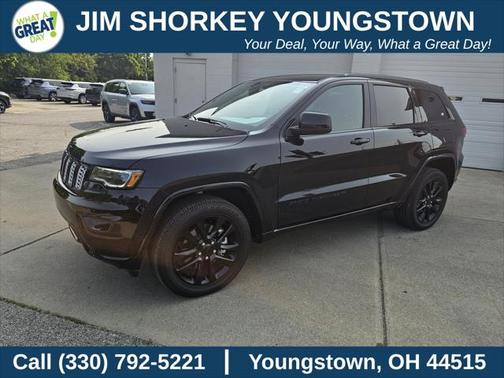 2022 Jeep Grand Cherokee Laredo