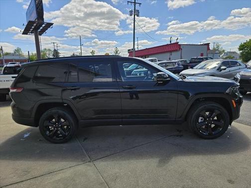 2025 Jeep Grand Cherokee L Altitude