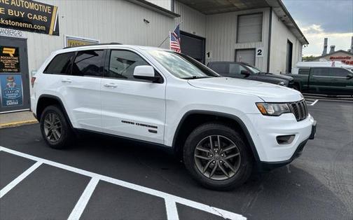 2016 Jeep Grand Cherokee Laredo
