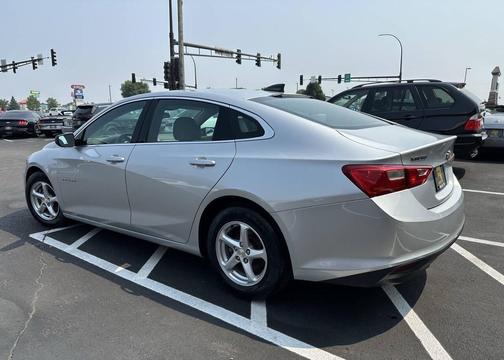 2017 Chevrolet Malibu 1LS