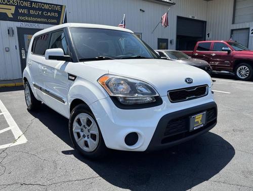 2013 Kia Soul Base