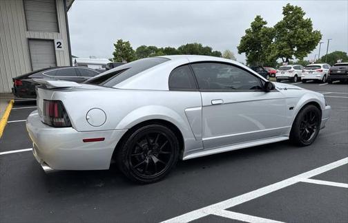2001 Ford Mustang GT
