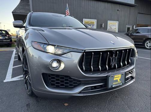 2019 Maserati Levante S