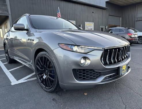 2019 Maserati Levante S