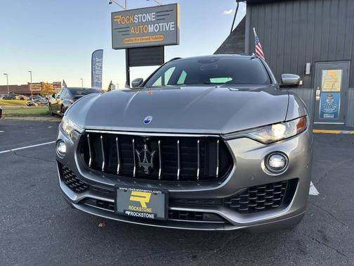 2019 Maserati Levante S