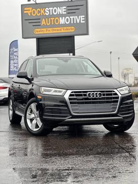 2018 Audi Q5 2.0T Premium Plus