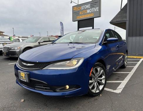 2015 Chrysler 200 S