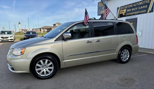 2011 Chrysler Town & Country Touring-L