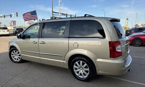 2011 Chrysler Town & Country Touring-L