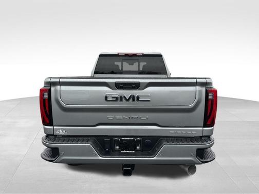 2025 GMC Sierra 3500 Denali