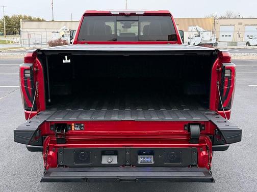 2024 GMC Sierra 2500 AT4