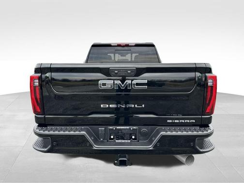 2025 GMC Sierra 3500 Denali