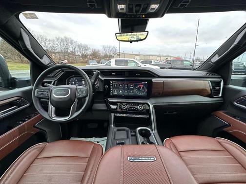 2025 GMC Sierra 3500 Denali