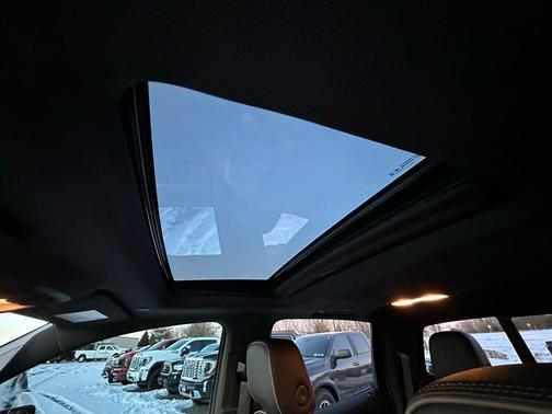 2023 GMC Canyon Denali