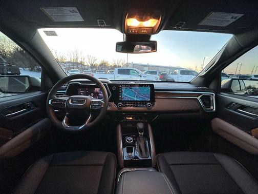 2023 GMC Canyon Denali