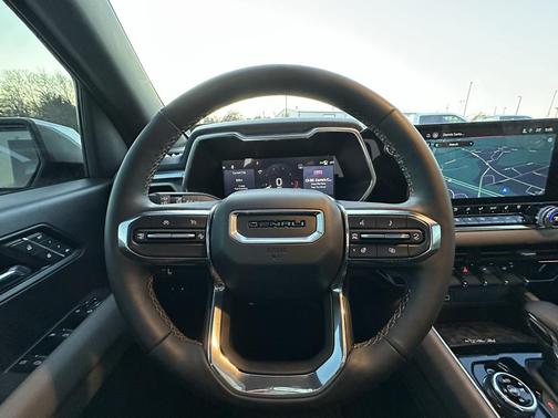 2023 GMC Canyon Denali