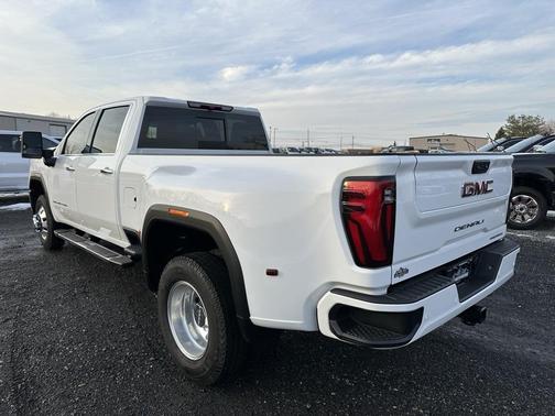 2024 GMC Sierra 3500 Denali