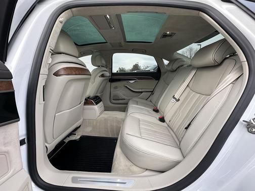 2020 Audi A8 L 60