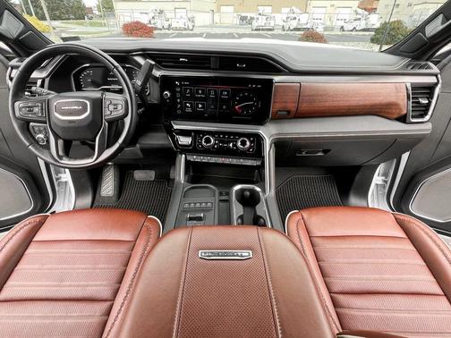 2025 GMC Sierra 2500 Denali Ultimate