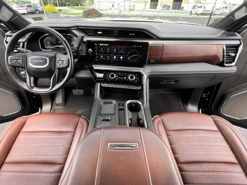 2024 GMC Sierra 3500 Denali