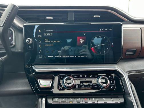 2024 GMC Sierra 2500 Denali Ultimate