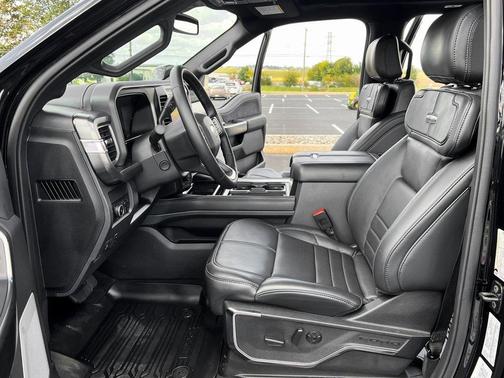 2025 Ford F-250 Platinum